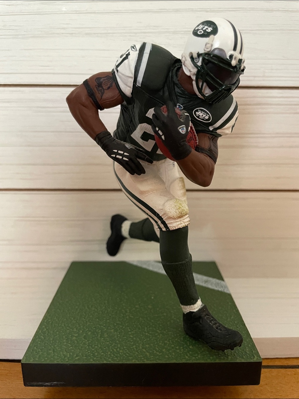 NFL New York Jets #21 LaDainian Tomlinson Action Figure-McFarlane Toys - 6” Tall